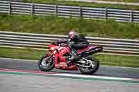 cadwell-no-limits-trackday;cadwell-park;cadwell-park-photographs;cadwell-trackday-photographs;enduro-digital-images;event-digital-images;eventdigitalimages;navarra;no-limits-trackdays;peter-wileman-photography;racing-digital-images;trackday-digital-images;trackday-photos